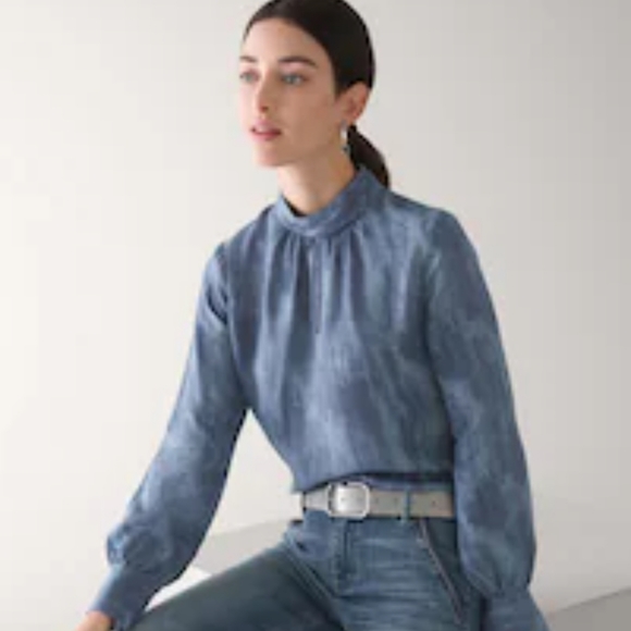 White House Black Market Tops - WHITE HOUSE BLACK MARKET   Blouse Long Sleeve Mock Neck Keyhole SZ 18